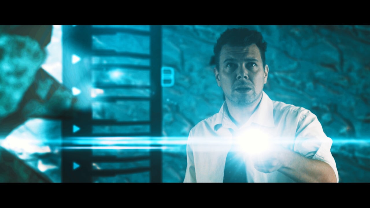 Screenshot #3 - The Dark Side of the Moon: An Interactive FMV Thriller